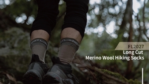 LONG CUT WOOL HIKING SOCKS