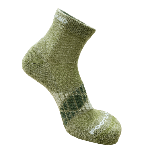 Low Cut Mountaineering Socks