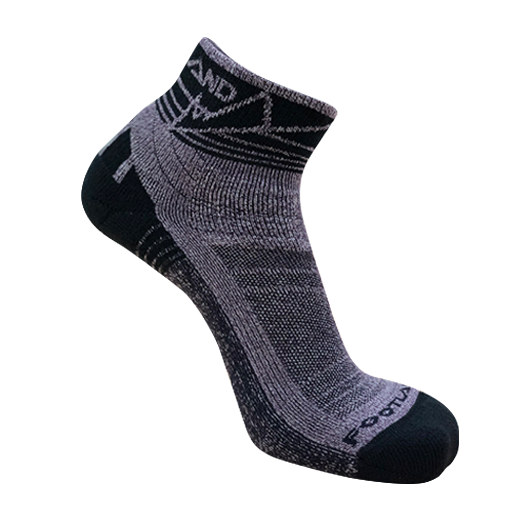 1/2 mountaineering wool socks